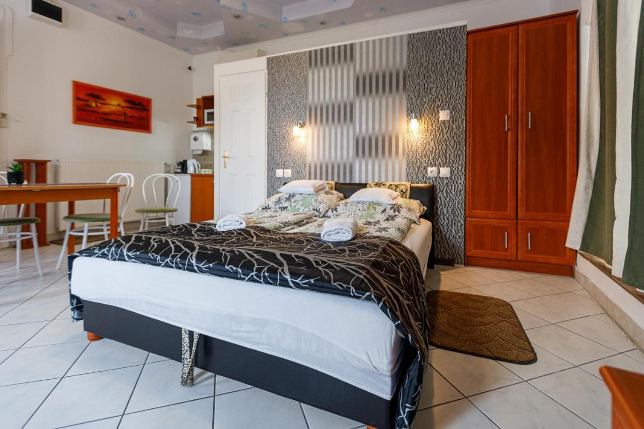 Central Apartman Gyula Εξωτερικό φωτογραφία