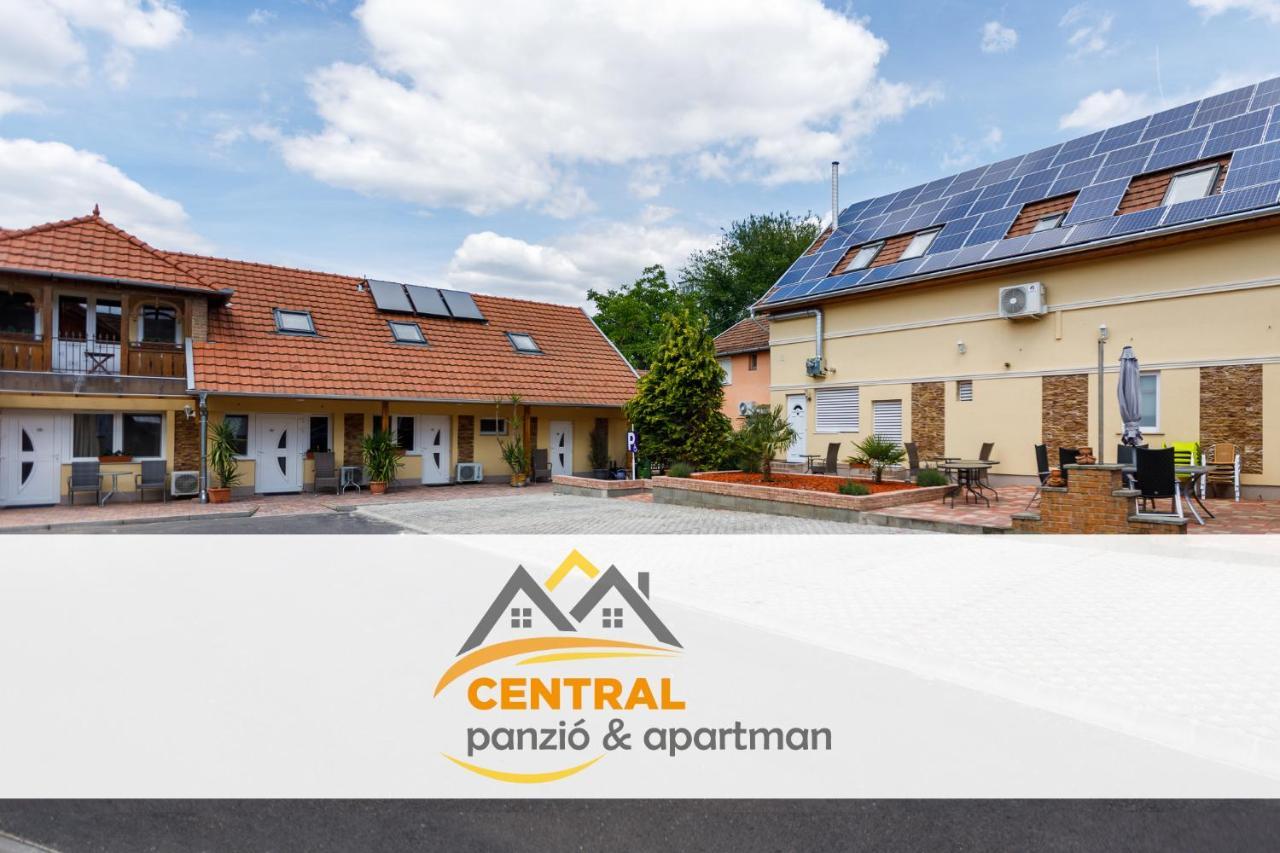 Central Apartman Gyula Εξωτερικό φωτογραφία