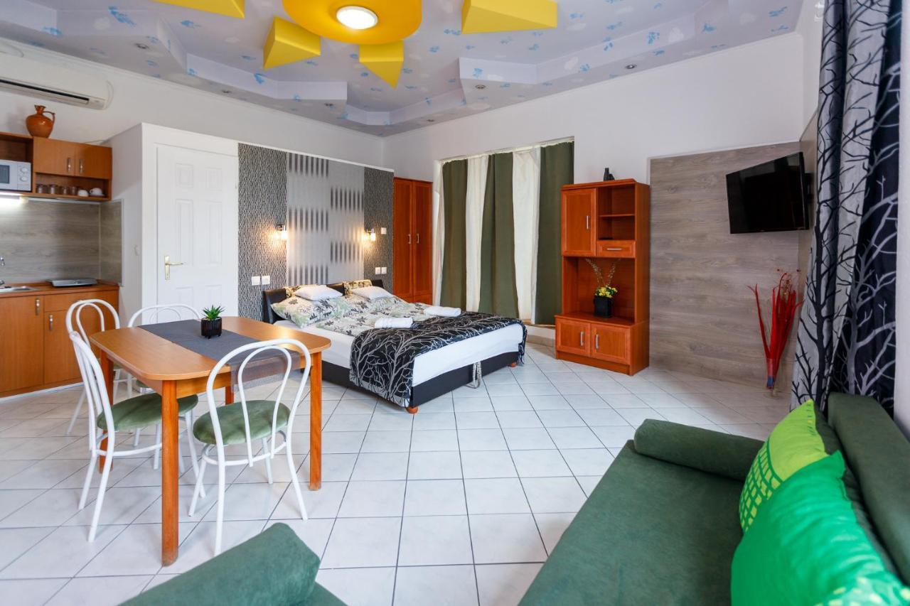 Central Apartman Gyula Εξωτερικό φωτογραφία